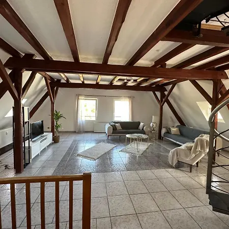 Schoene Grosse Maisonettenwohnung In Weissenthurm
