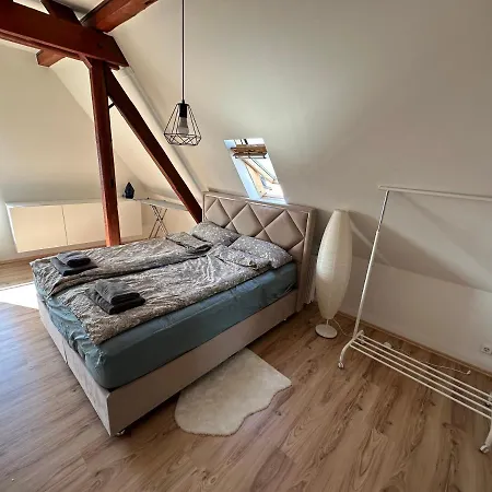 Schoene Grosse Maisonettenwohnung In Weissenthurm