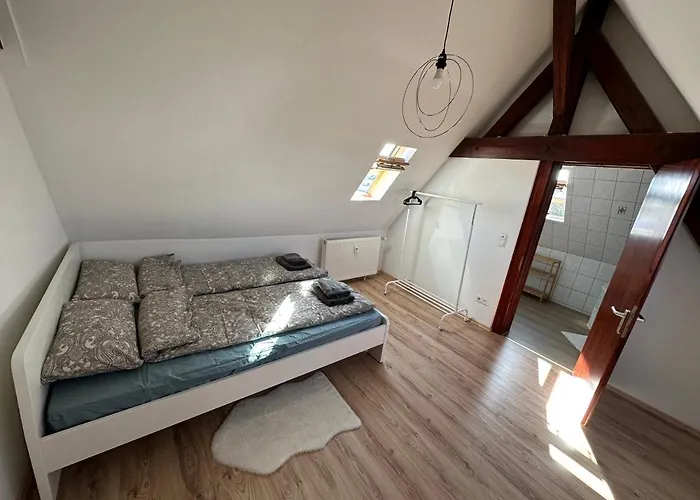 Schoene Grosse Maisonettenwohnung In Appartement *